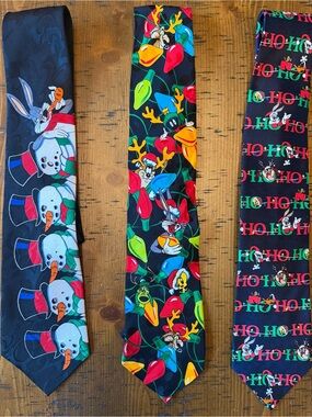 Bundle Looney Tunes VTG Holiday Ties